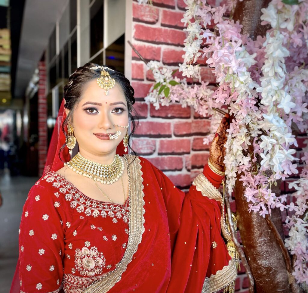 best parlour in varanasi for bridal makeup